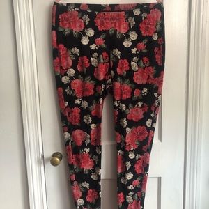 Torrid Rose Pattern Leggings